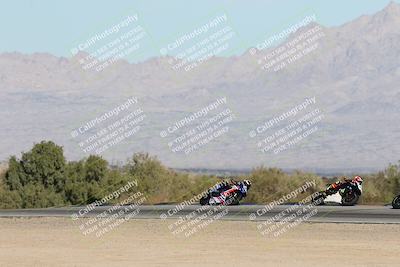 media/Dec-07-2025-CVMA (Sun) [[3e7d2de5dc]]/Race 8-Middleweight Shootout/